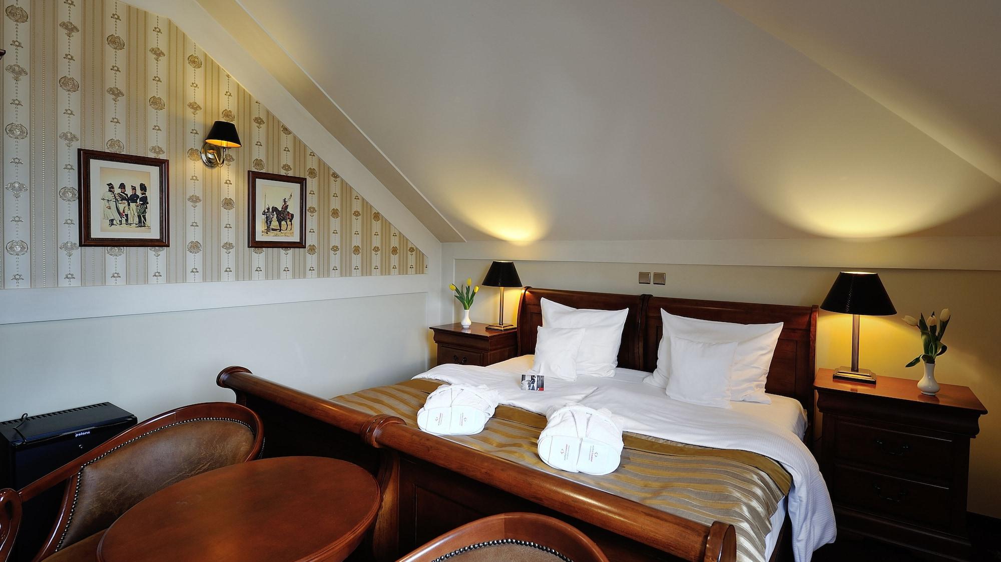 Hotel Diament Arsenal Palace Katowice - Chorzów Εξωτερικό φωτογραφία