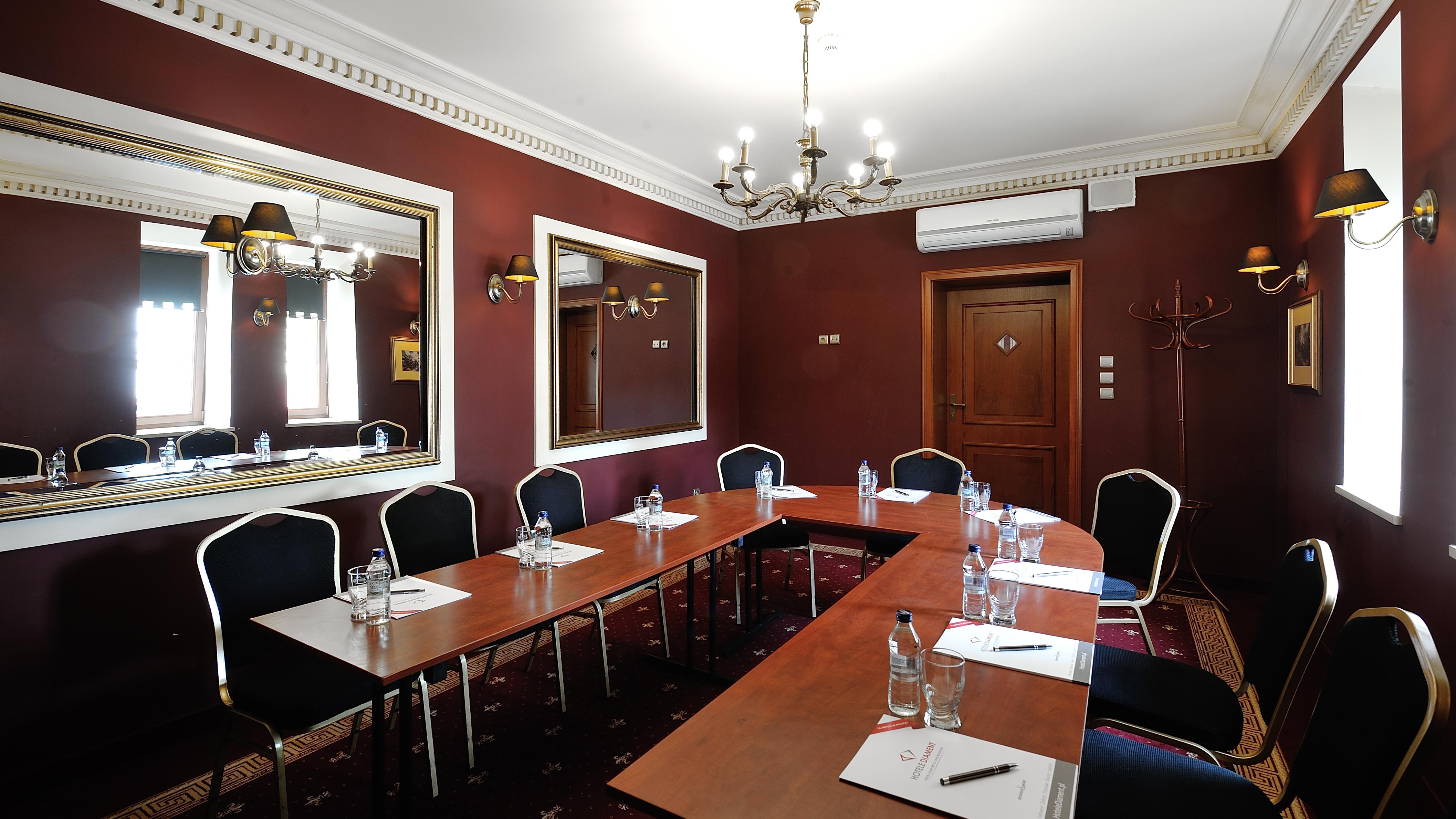 Hotel Diament Arsenal Palace Katowice - Chorzów Εξωτερικό φωτογραφία